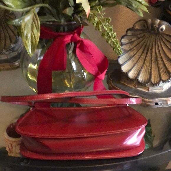 Red Clutch Bag with straps - Picture 3 of 5